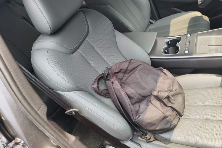 Used BYD Song Pro New Energy 2026 Model DM-i 133KM Progressive Version Right Front Seat