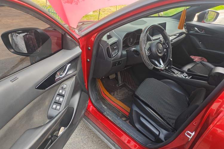 Used Mazda CX-4 2021 2.0L Automatic Two-Wheel Drive Blue Sky Dynamic Edition