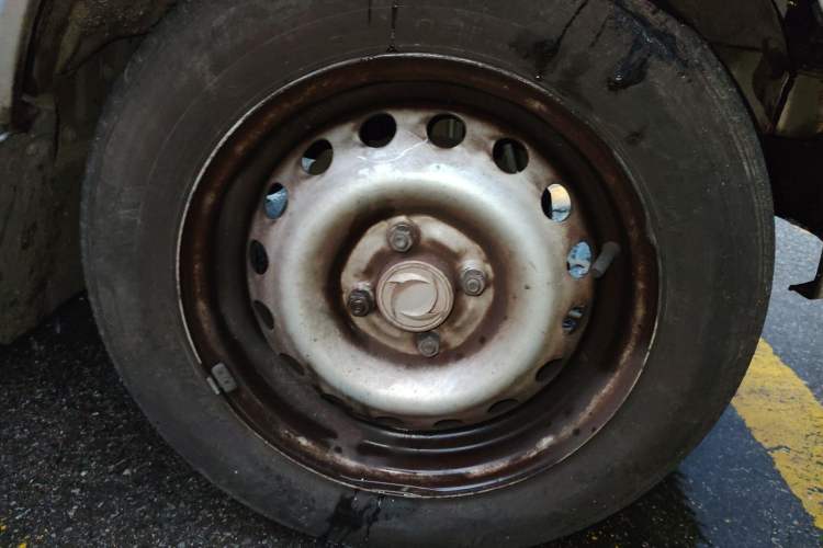 Used Dongfeng Xiaokang K07S 2022 1.3L High-Power Base Version Right Front Wheel Hub