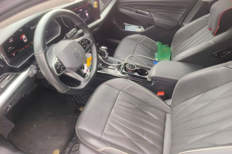 Used Volkswagen Passat 2022 330TSI Luxury Edition Left Front Seat