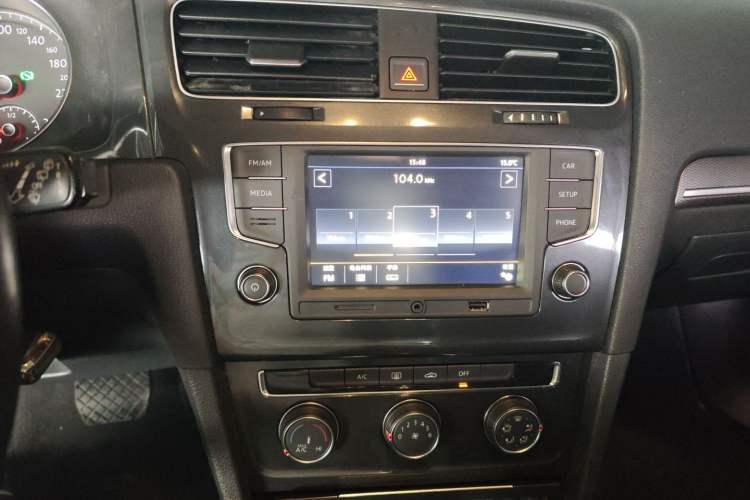 Used Volkswagen Golf 2017 230TSI Automatic Comfort Edition – Celebrating Milestone of One Million Units