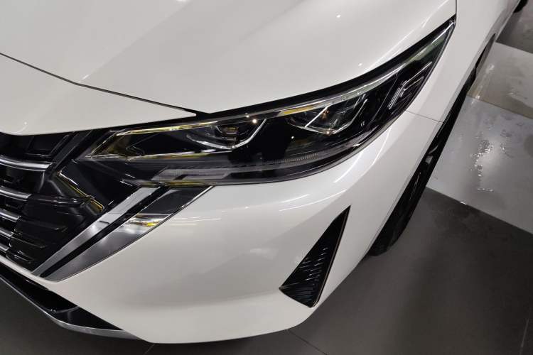 Used Nissan Sylphy 2023 Revised 1.6L CVT Enjoyment Edition Left Front Headlight