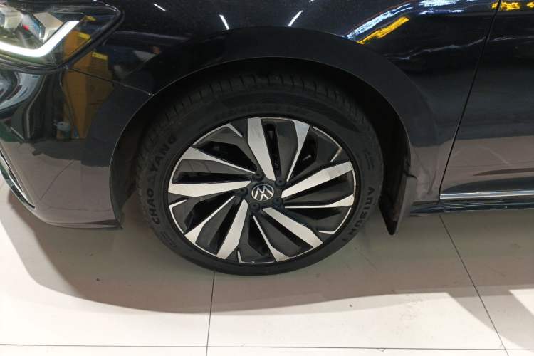 Used Volkswagen Passat 2022 330TSI Starry Elite Edition Custom Version
