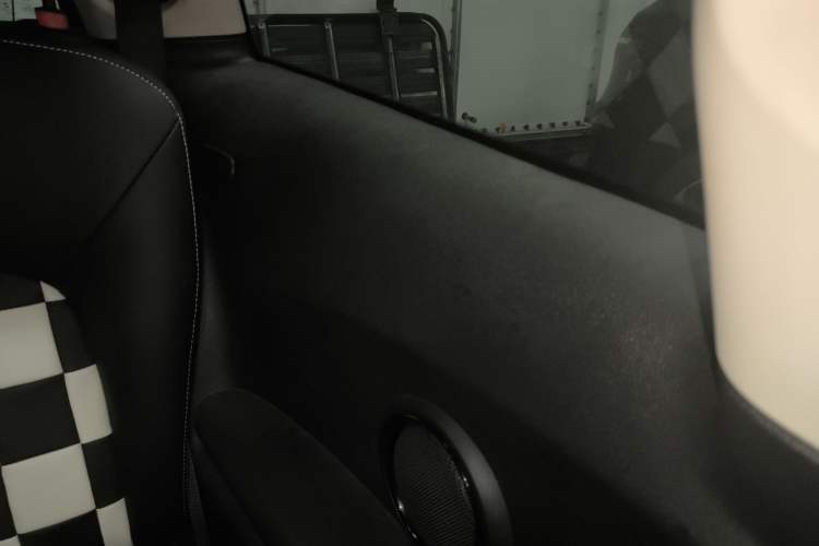 Used MINI MINI 2018 1.5T COOPER Classic Edition