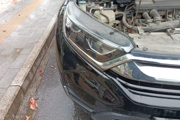 Used Honda CR-V 2019 Brilliant Edition Plus 240TURBO CVT Two-Wheel Drive Fashion Version China VI Emission Standard Right Front Headlight