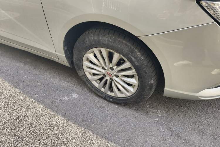 Used Roewe Ei5 2019 Luxury Edition
