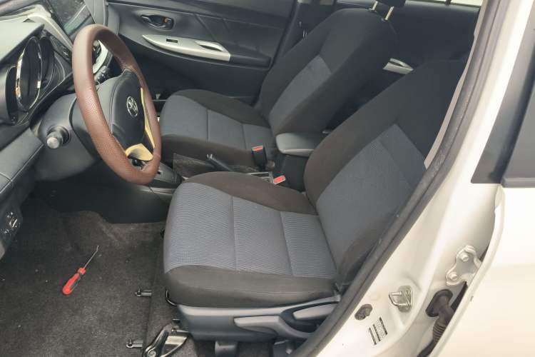 Used Toyota YARiS L Zhi Xuan 2016 Revised 1.5E CVT Charming Edition Left Front Seat