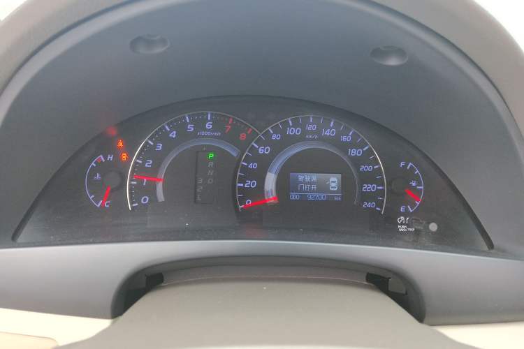 Used Toyota Camry 2013 200G Classic Luxury Edition
