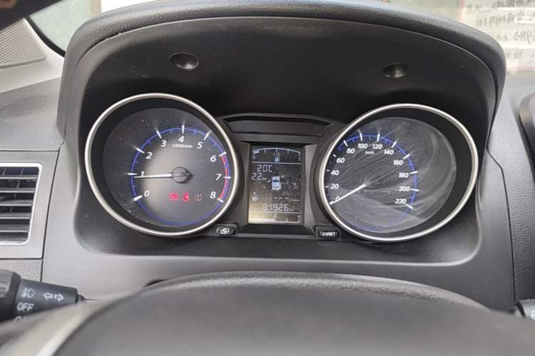 Used FORTHING Joyear X5 2016 1.6L Manual Luxury Model
