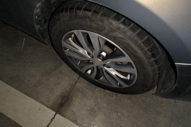 Used Buick GT 2018 18T Automatic Elite Model