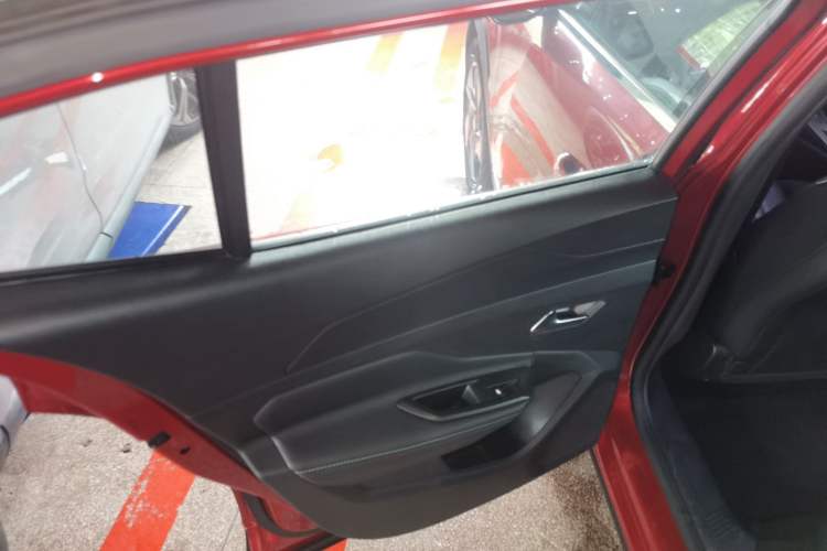 Used Peugeot 408X 2023 Gravity Edition
