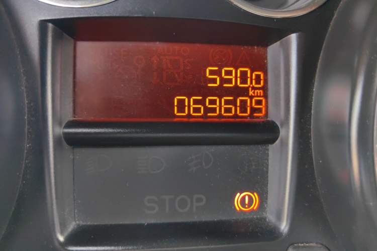 Used Peugeot 308 2014 Enjoy Edition Classic 1.6L Manual YouShang Model
