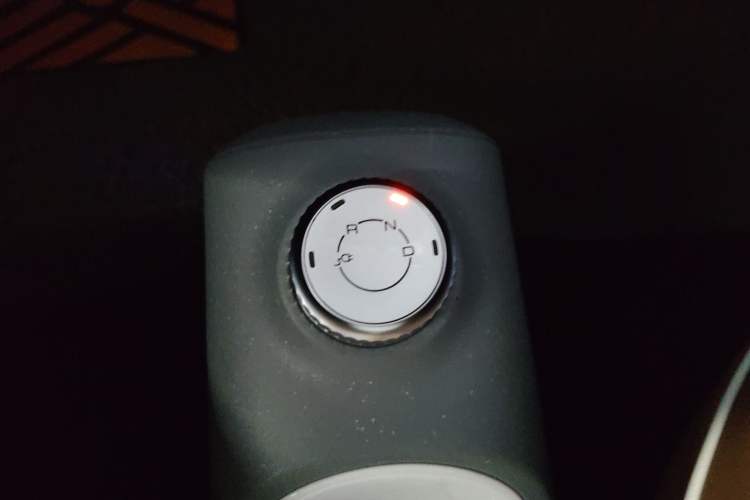 Used Wuling Hongguang MINIEV 2022 GAMEBOY 300km Enthusiast Model with Lithium Iron Phosphate