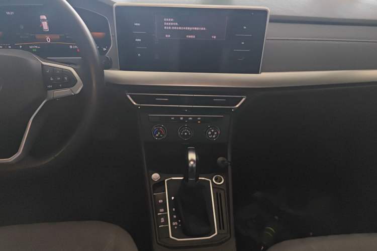 Used Volkswagen Lavida 2023 1.5L Automatic Full-Comfort Edition Audio And AC Panel