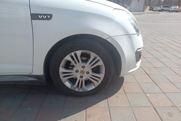 Used Suzuki Swift 2013 1.5L Automatic Standard Edition
