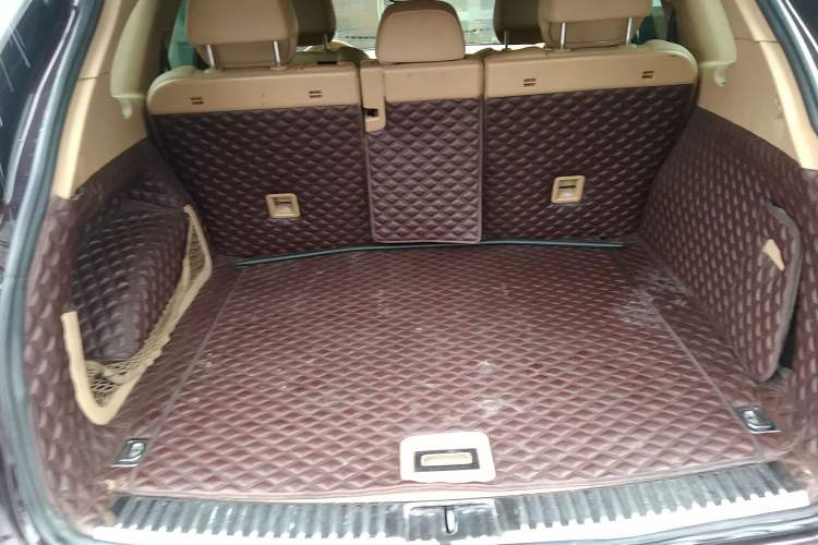 Used Porsche Cayenne 2011 Cayenne 3.0T Trunk