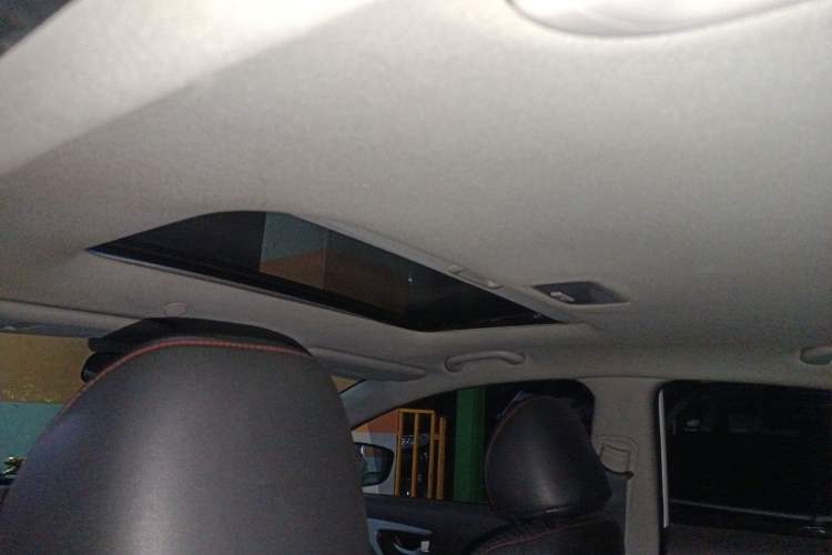 Used Hyundai Elantra (5th Generation / Langdong) 2016 1.6L Automatic Prestige Model Headliner