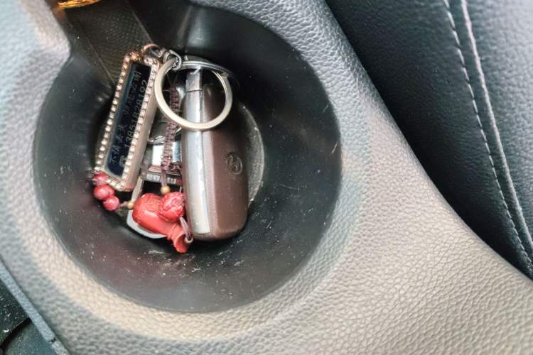 Used Hyundai ix25 2015 1.6L Automatic Two-Wheel Drive Smart GLS Trim
