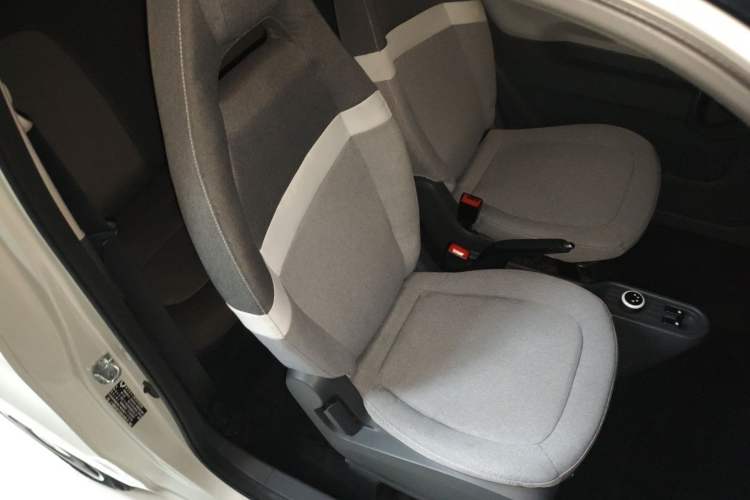 Used Wuling Hongguang MINIEV 2022 Macaron Premium Model – Lithium Iron Phosphate
