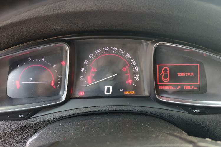 Used DS 5LS 2014 1.6T Elegant Version THP160
