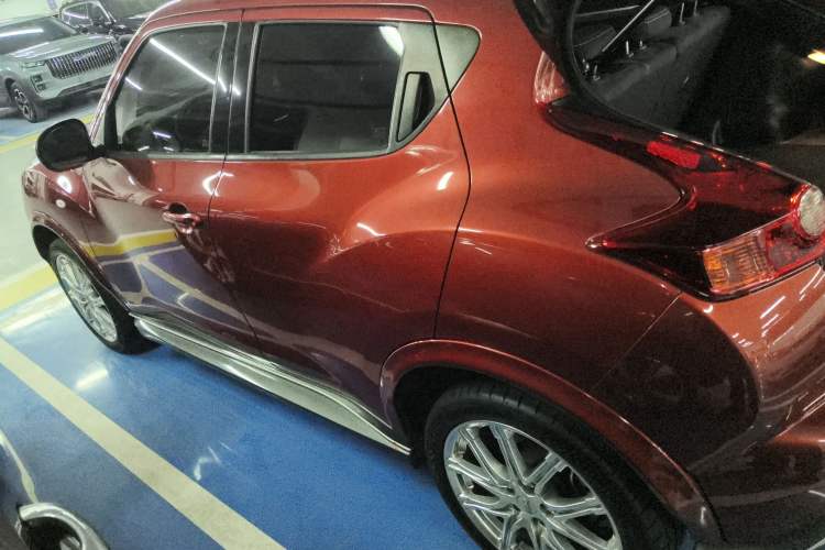 Used Infiniti ESQ 2014 1.6L Spontaneous Edition