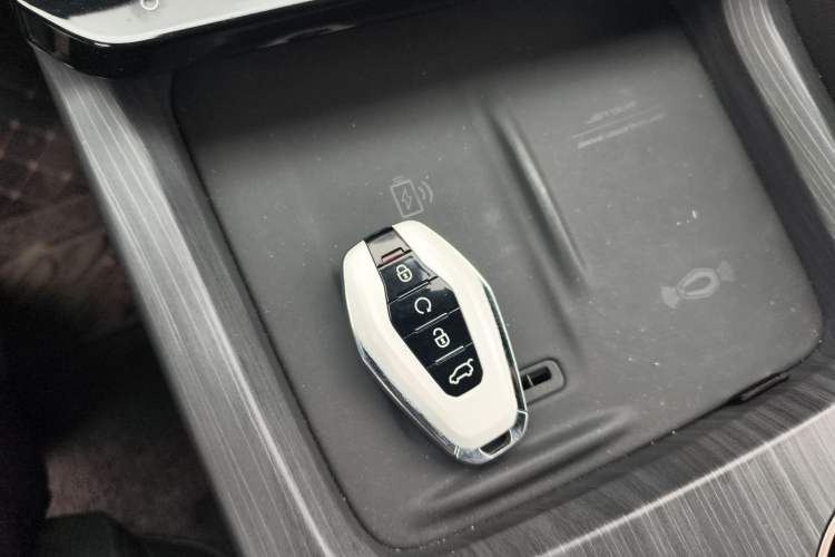 Used JETOUR X90 PRO 2024 2.0T DCT Luxury Edition 5 Seats