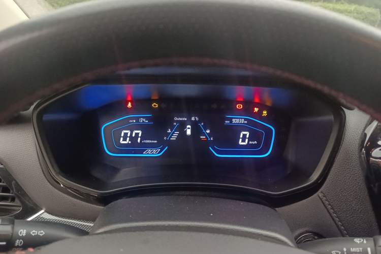 Used CHANGAN OSHAN A800 2017 1.5T Manual Luxury Model Instrument Cluster