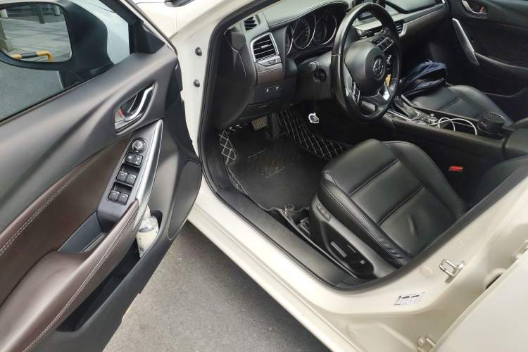 Used Mazda Atenza 2017 2.5L Skyactiv Sport Edition Driver Seat