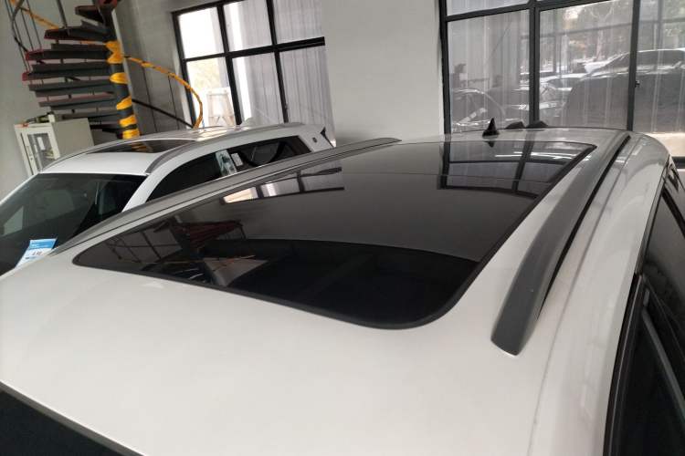 Used Changan CS75 PLUS 2025 Model, 3rd Generation Champion Edition 1.5T Jinghang Version
