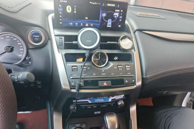 Used Lexus NX 2017 300h All-Wheel Drive F SPORT Audio And AC Panel