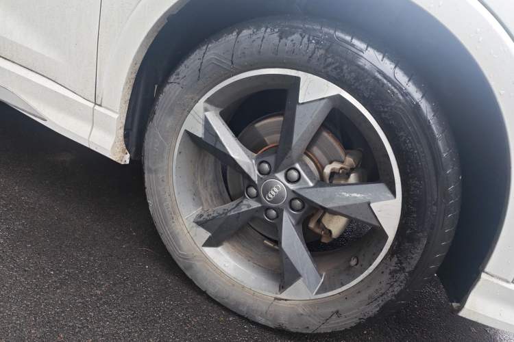 Used Audi Q3 2020 35 TFSI Fashion Dynamic Model