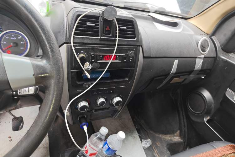 Used Ruichi EC35 2020 EC35 II Standard Edition 38.64 kWh Audio And AC Panel