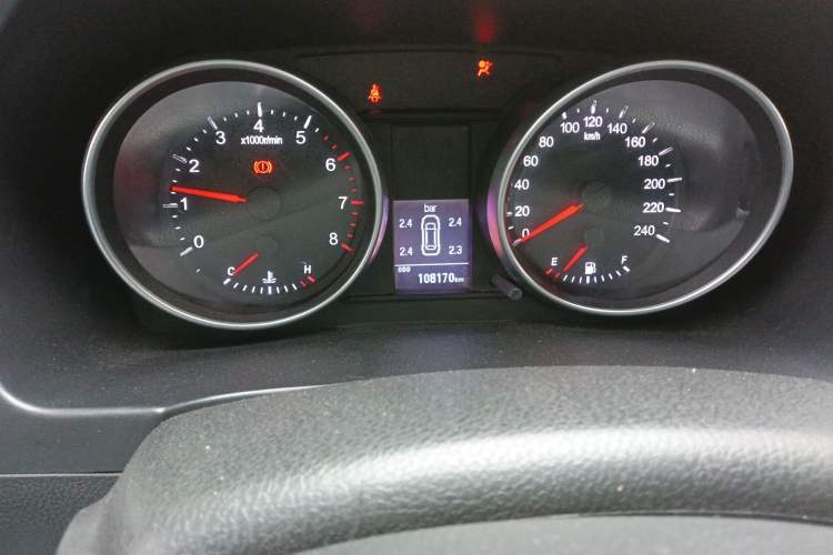 Used Haval H6 2013 Upgraded Model 1.5T Manual Two-Wheel Drive Urban Version