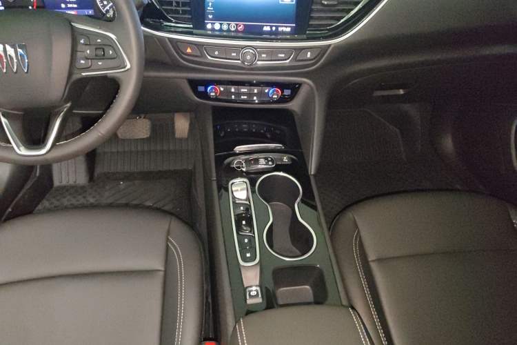 Used Buick Regal 2024 25T Deluxe Edition
