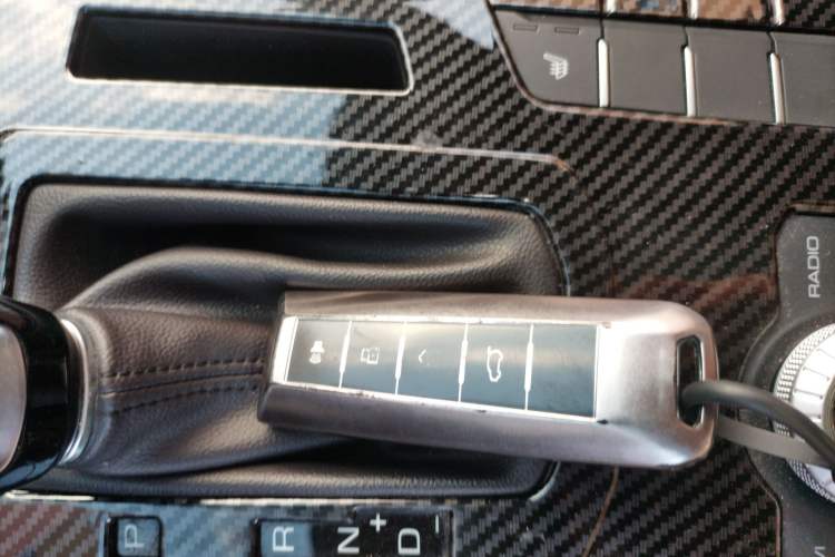 Used Wey VV7 2017 2.0T Ultra-Luxury Version
