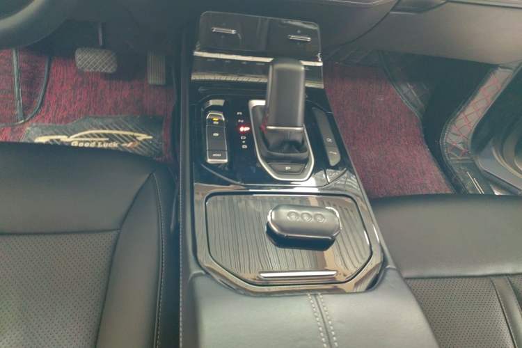 Used Wuling Victory 2020 1.5T CVT Flagship Edition Gear Lever
