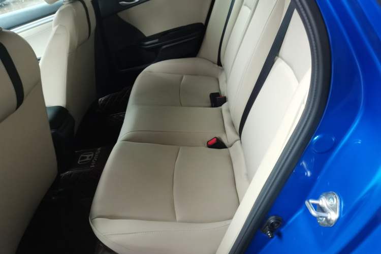 Used Honda Civic 2016 220TURBO CVT Luxury Edition