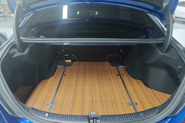 Used Mercedes-Benz C-Class 2019 C 260 L Sport Edition