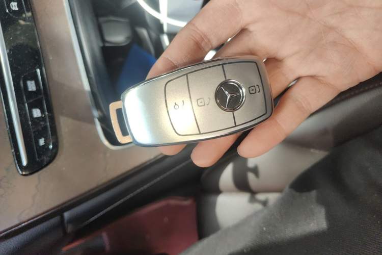 Used Mercedes-Benz GLC 2022 Second Facelift GLC 260 L 4MATIC Luxury Edition
