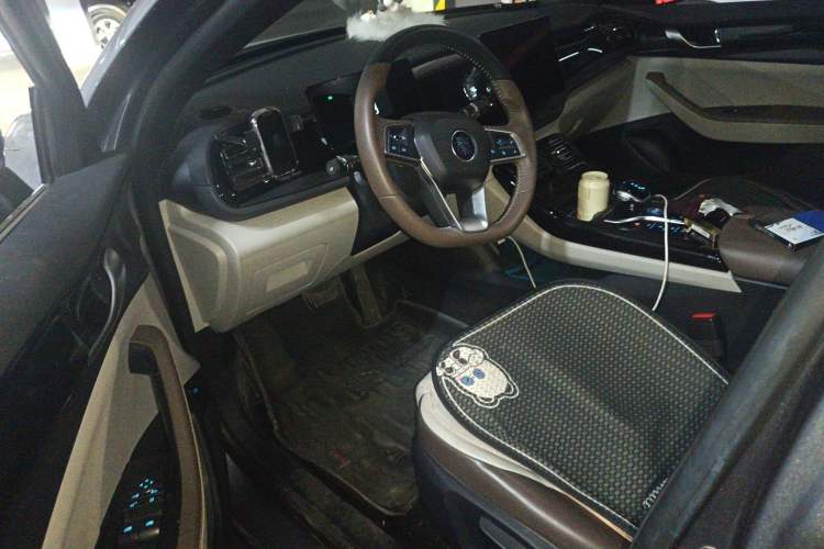 Used BYD Qin PLUS 2024 HONOR Edition DM-i 55KM Leading Model
