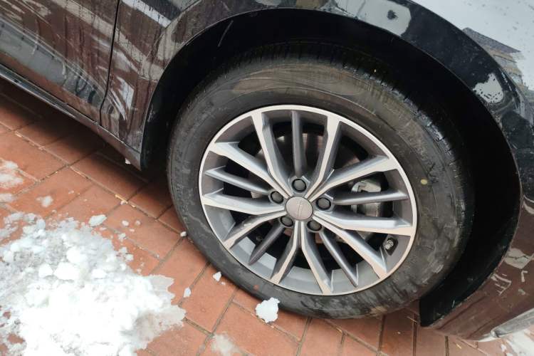 Used Geely Auto Preface 2025 Dongfang Yao 1.5TD Fuyao Edition
