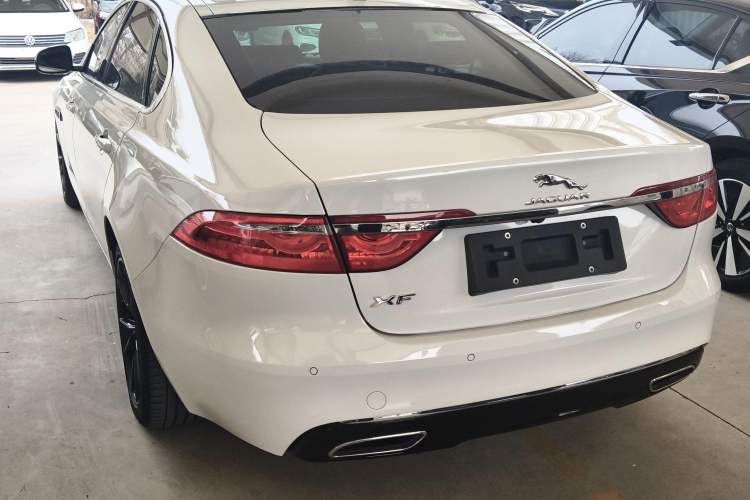 Used Jaguar XFL 2020 XFL 2.0T P200 Two-Wheel-Drive Elite Edition
