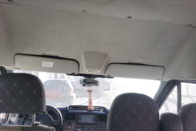 Used Ford Transit Custom 2009 2.4T Diesel Standard Version Short Wheelbase Mid-Roof China Stage III