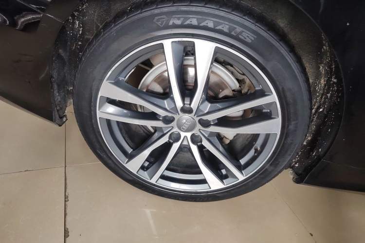 Used Audi A6L 2019 40 TFSI Luxury Dynamic Model
