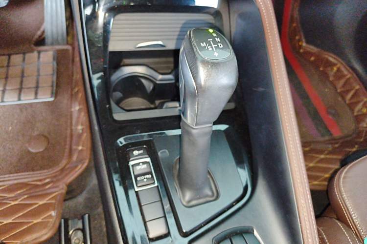 Used BMW X1 2018 sDrive18Li Luxury Model Gear Lever