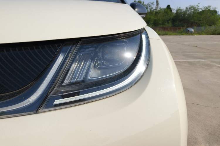 Used BYD Dolphin 2023 420 km Fashion Edition
