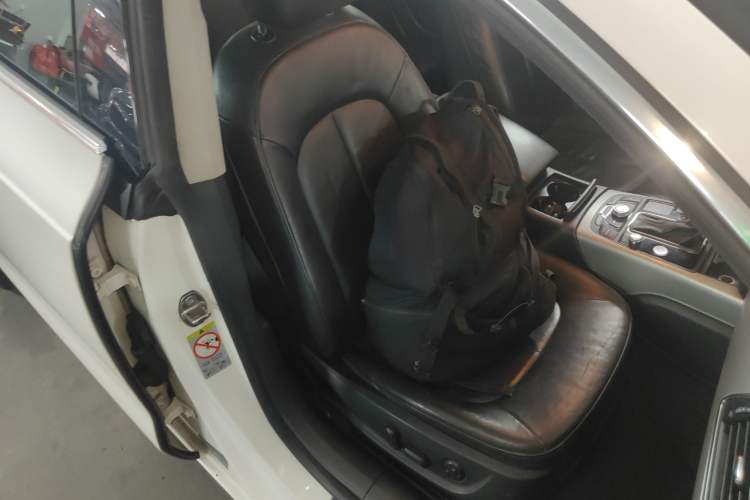 Used Audi A7 2013 30 FSI Standard Edition Right Front Seat