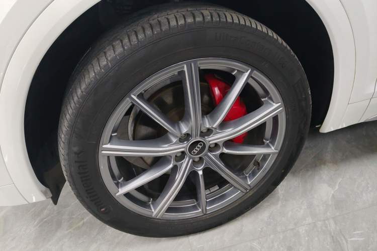 Used Audi Q5L 2021 40 TFSI Fashion Dynamic Model