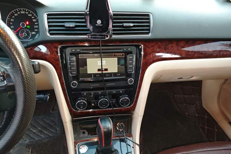 Used Volkswagen Passat 2013 1.8TSI DSG Ultimate Edition