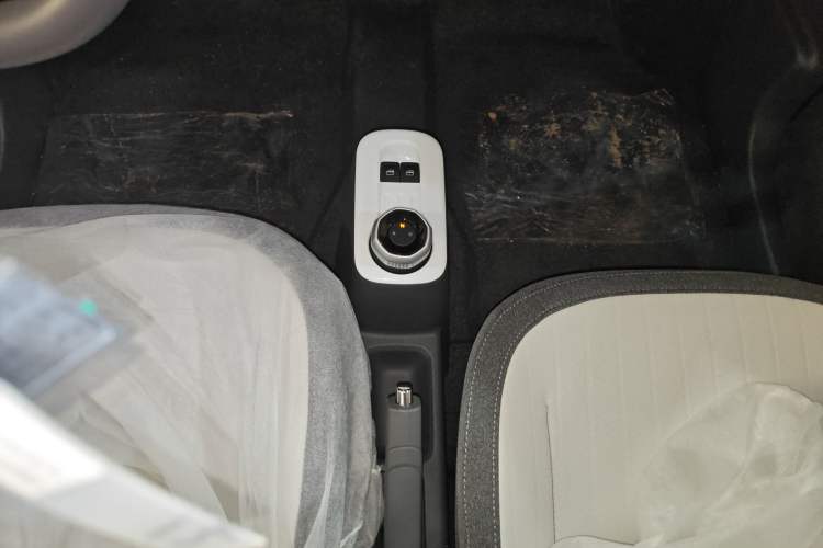 Used Geely Galaxy Panda 2025 210 km – Yuanqi Bear